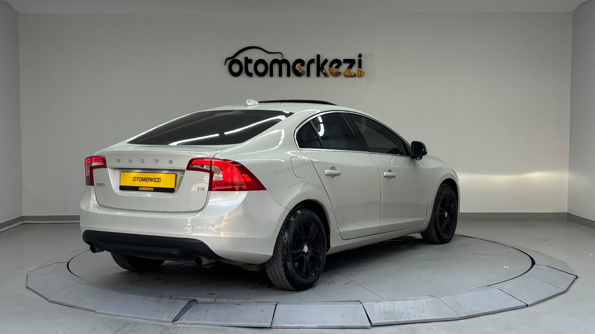 VOLVO S60 21